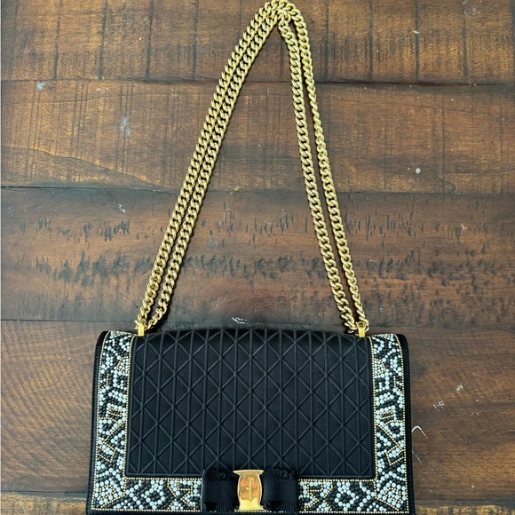 Salvatore Ferragamo Black Quilted Shoulder Bag - Picture 7 of 9